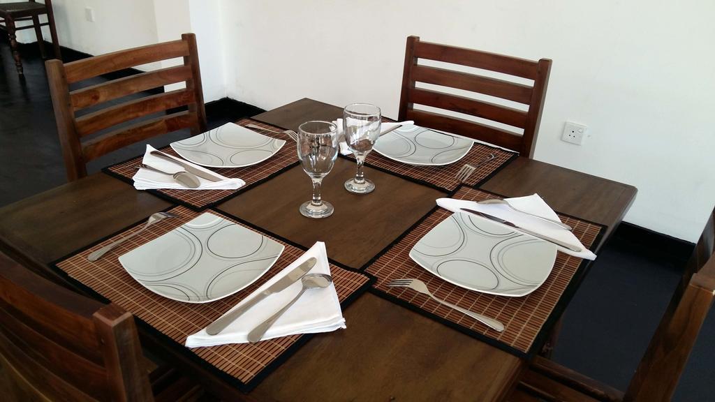 Ocean Voyage Otel Tangalle Dış mekan fotoğraf