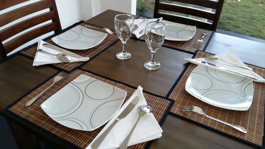 Ocean Voyage Otel Tangalle Dış mekan fotoğraf