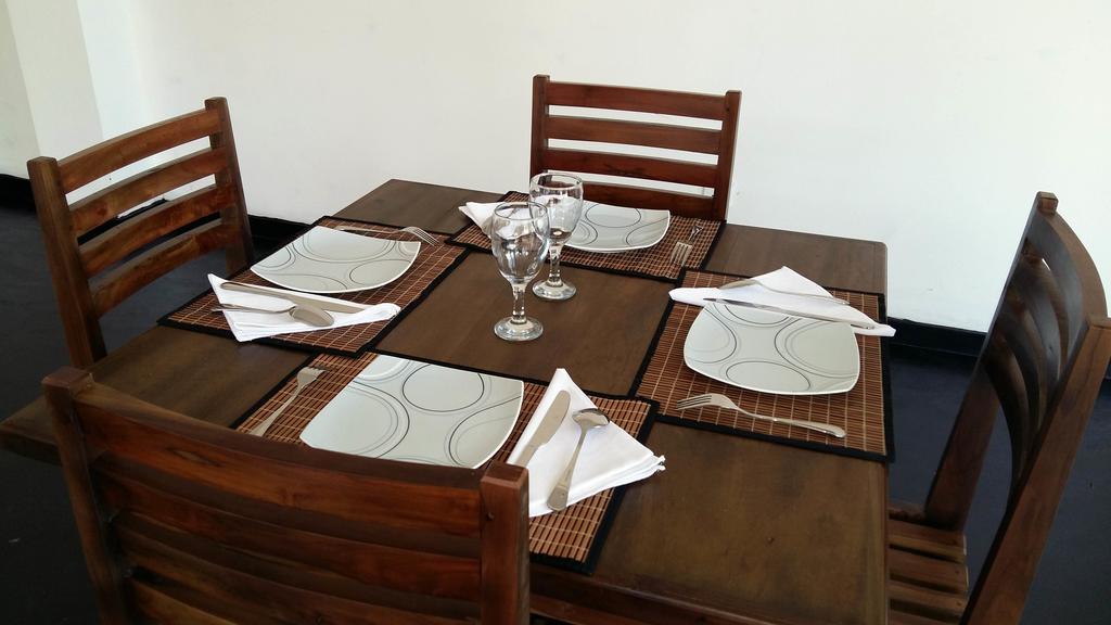 Ocean Voyage Otel Tangalle Dış mekan fotoğraf