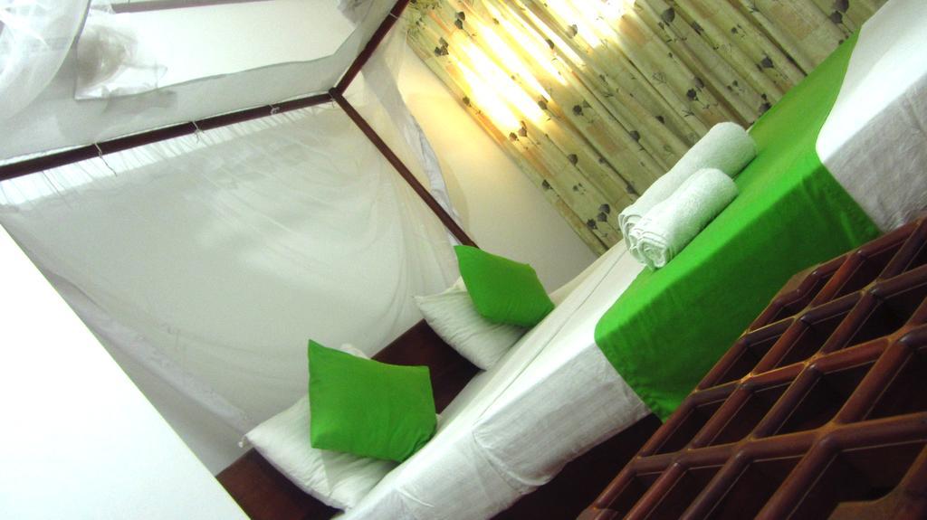Ocean Voyage Otel Tangalle Dış mekan fotoğraf