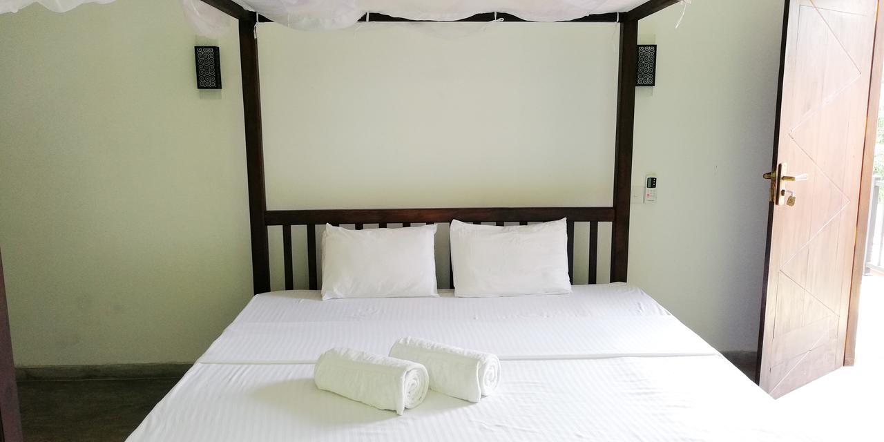Ocean Voyage Otel Tangalle Dış mekan fotoğraf