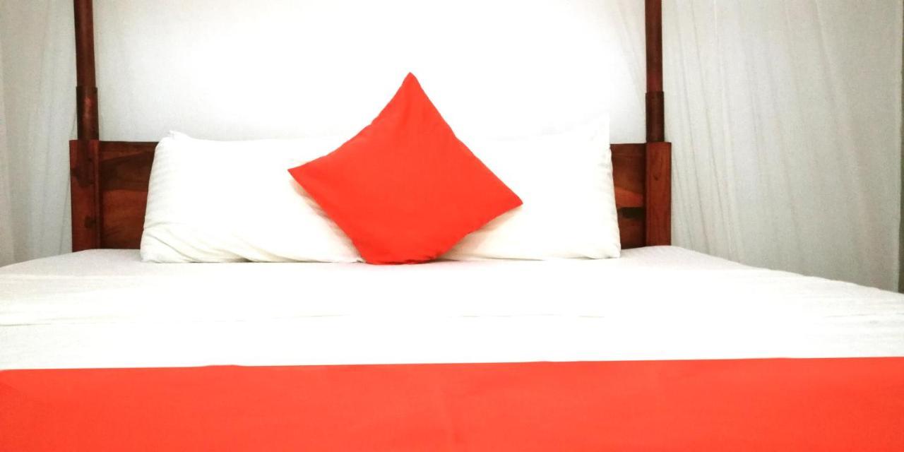 Ocean Voyage Otel Tangalle Dış mekan fotoğraf