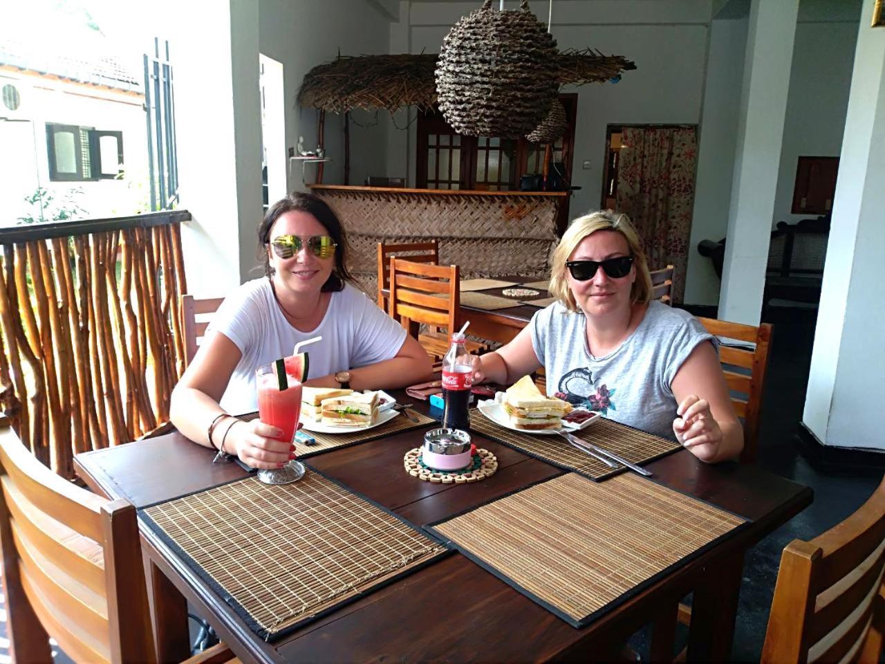 Ocean Voyage Otel Tangalle Dış mekan fotoğraf